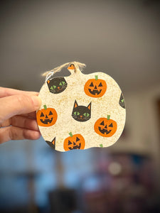 small pumpkin ornament