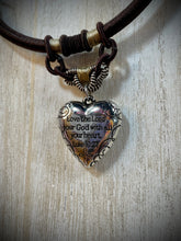 Load image into Gallery viewer, Handmade necklace